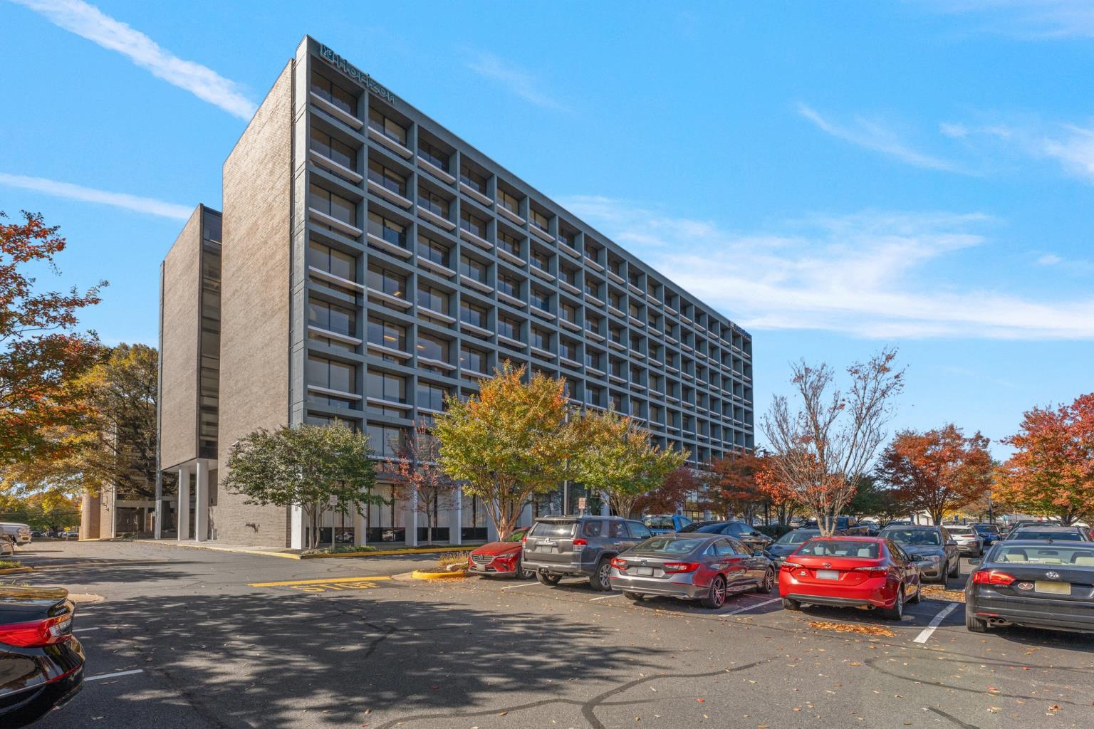 1,032 SF Office Space in Vienna, VA Photo